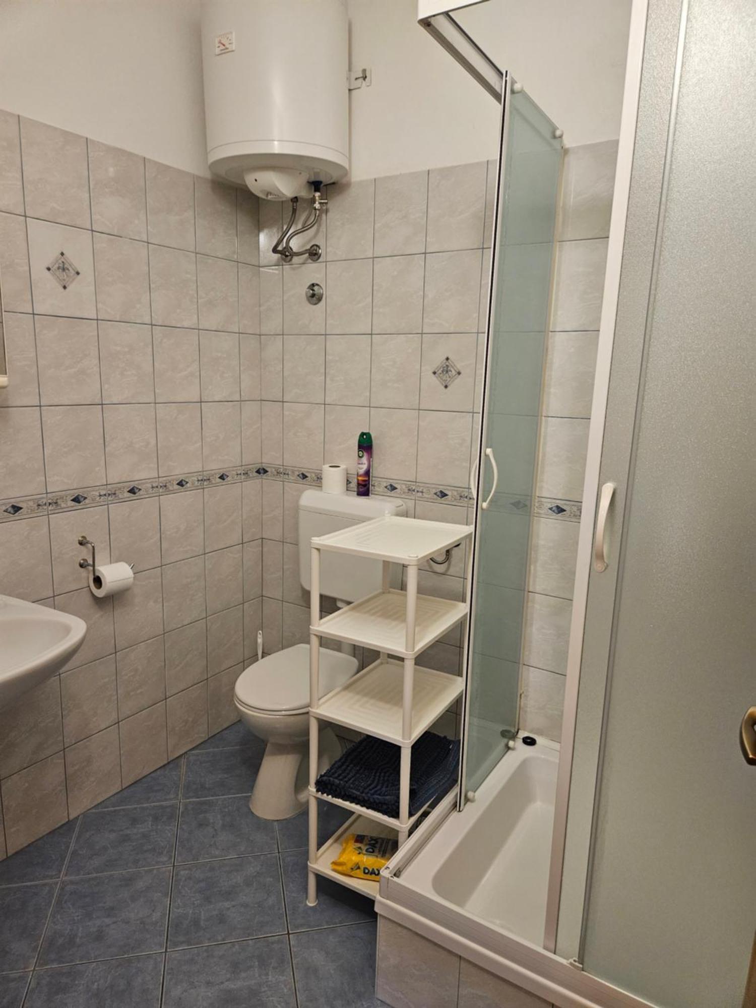 Apartmani Tatjana Раб Экстерьер фото